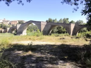 Puente Medieval de Capella